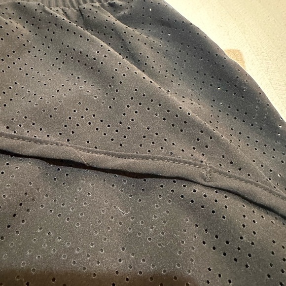 Bundle Womens Baleaf Black Shorts and H&M Straw Sun Visor OS - Picture 4 of 13